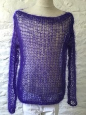 PULL MOHAIR EXTRA LONG TRICOTÉ MAIN VIOLET STYLE PUNK