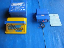 Boitier de contrôle de clôture électrique Elec P9 Tensions: 6 à 12 Volts