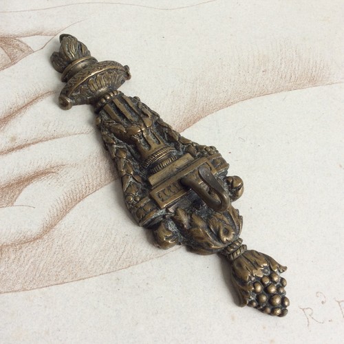Ancien crochet tableau en - crochet,