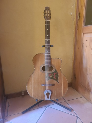 Guitare manouche sonora vers - guitare,