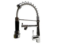 Robinet de cuisine chromé