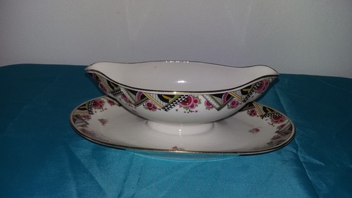 Ancienne sauciere porcelaine - ancienne,