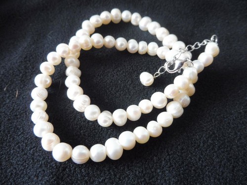 Jolie vieux collier - jolie, en