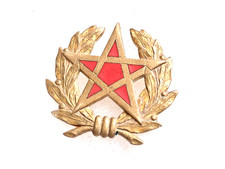 Un insigne militaire Infanterie " MAROC ".