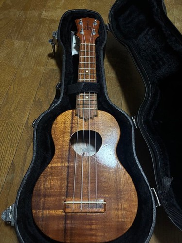 Koaloha ukulele with hard - koaloha,