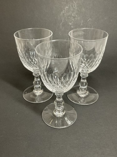 Verres sur pied - verres, cristal