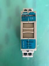 CONTACTEUR HAGER  JOUR ET NUIT  AC1 20A 230V E221 00