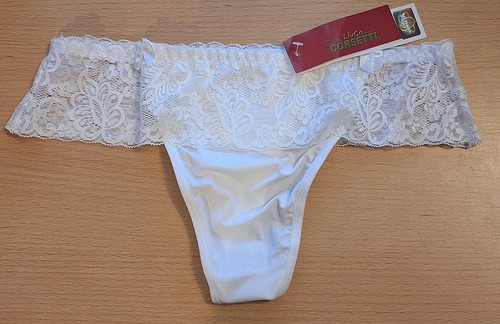 String tanga blanc - string,
