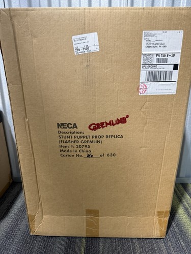 Neca lifesize figure gremlins - lifesize,