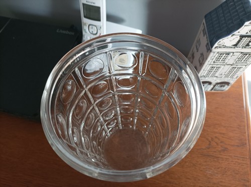 Vase transparent très - , bon