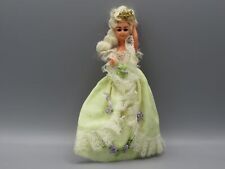 Poupée régionale 15 cm