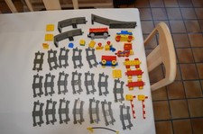 LEGO DUPLO  Vrac de pièces pour Trains Lego  2741 ...Rails , locomotives