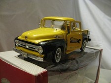 FORD F 100 PICKUP 1956 1/25