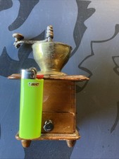 Ancien Rare Joli Petit Moulin A Café Poivre A Trémie No Peugeot No Japy