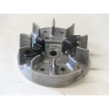 VOLANT ET CLIQUET LANCEUR