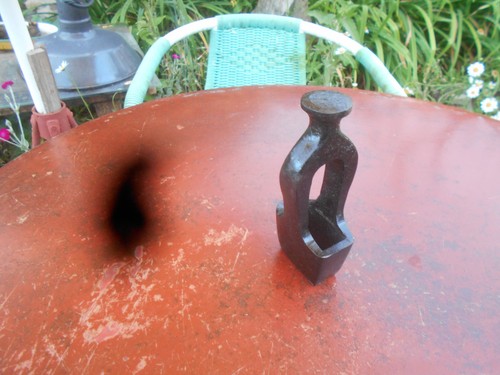 Emporte piece ancien - piece,
