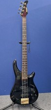 Guitare basse électrique