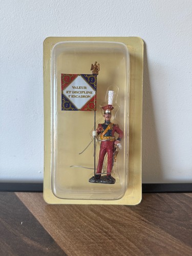 Hachette soldat plomb porte - plomb,