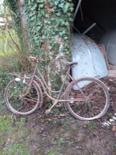 Ancien vélo peugeot - ancien,