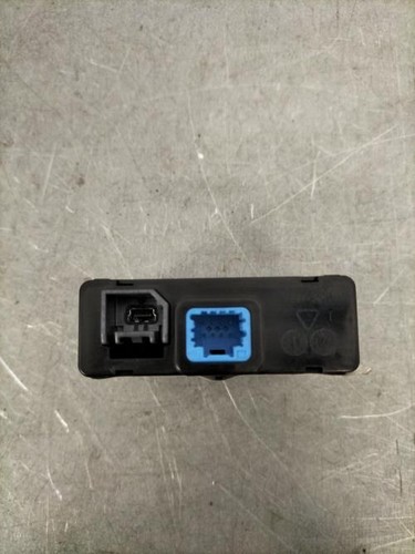 Prise port usb renault kadjar - prise,