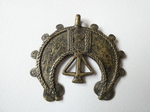 Pendentif bronze ancien