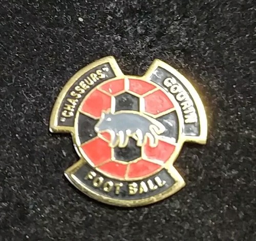 Rare pins football soccer club - football,