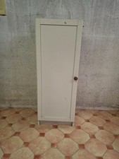 Bibliothèque avec porte IKEA