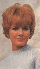 PETULA CLARK 1960s CARTE POSTALE VINTAGE POSTCARD ORIGINAL