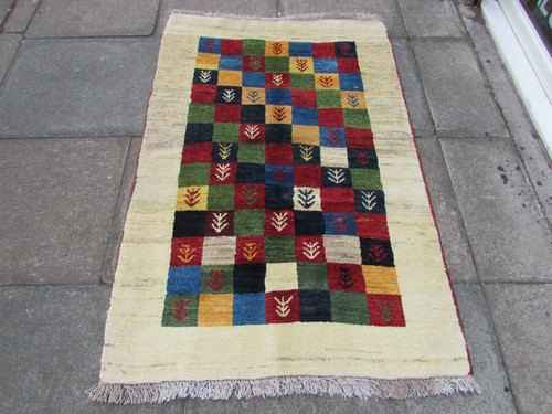 Tapis oriental tricoté main - oriental,