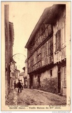 32 EAUZE - vieille maison du