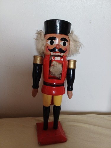 Grand casse noisette soldat - casse,