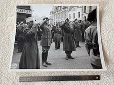 PHOTO  SIGNAL CORPS  U S ARMY