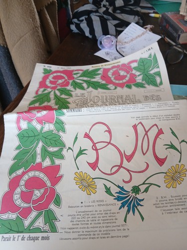 Journal des brodeuses - brodeuses, 1