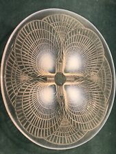 Lalique Grand plat modèle coquille de 30cm