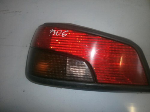 Peugeot 306 1995 tail - peugeot,