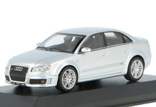 AUDI RS 4 - 2004 - silver -