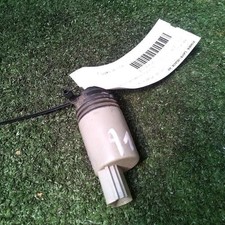 Pompe lave glace avant BMW SERIE 5 E60 5 phase 1 535 D 67127302589