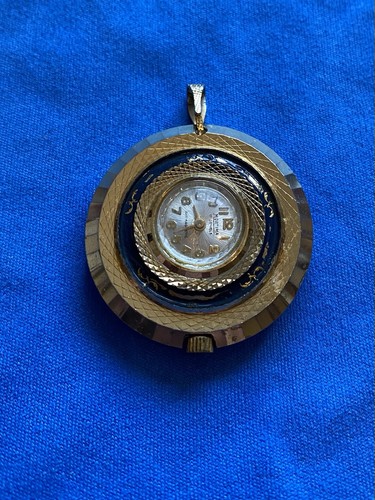 Montre pendentif mécanique - montre,