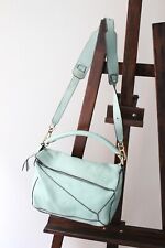 Loewe sac modèle Puzzle en cuir turquoise