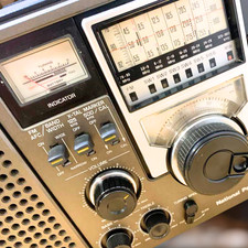 Panasonic RF-2200 Cougar 2200