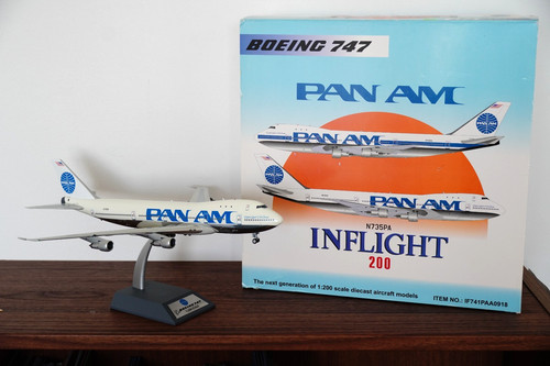 Inflight 200 pan - am, boeing