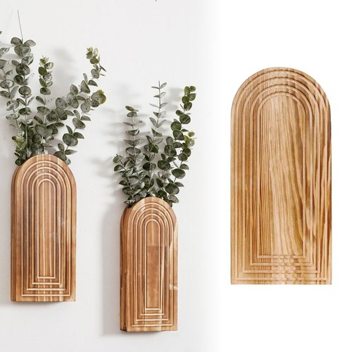 Décoration murale avec vase