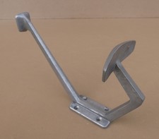 Ancienne patère alu art déco