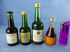 Lot de 4 mignonnettes PINEAU DES CHARENTES BANYULS REYNAC PLESSIS alcool 