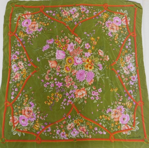Foulard 100 pure soie - 100%,