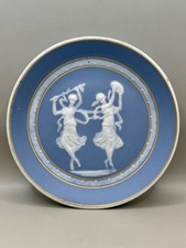 Assiette En Porcelaine Biscuit