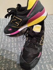 New Balance 445 Taille 40.5 - Noir, Jaune et Rose : Des Sneakers Éclatantes en P