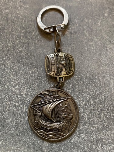 Ancien porte cle bourbon - ancien,