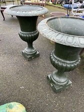 Paire de grands vases Medicis de jardin en fonte Vert ,  72 Cm