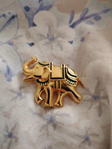 Bijou alliage doré broche